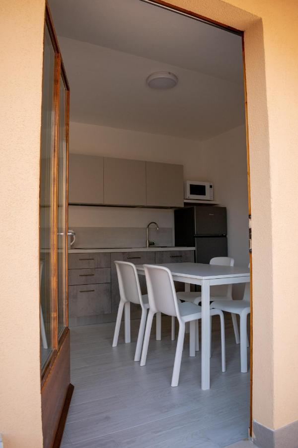 Ca Rita Apartments Малчезине Екстериор снимка
