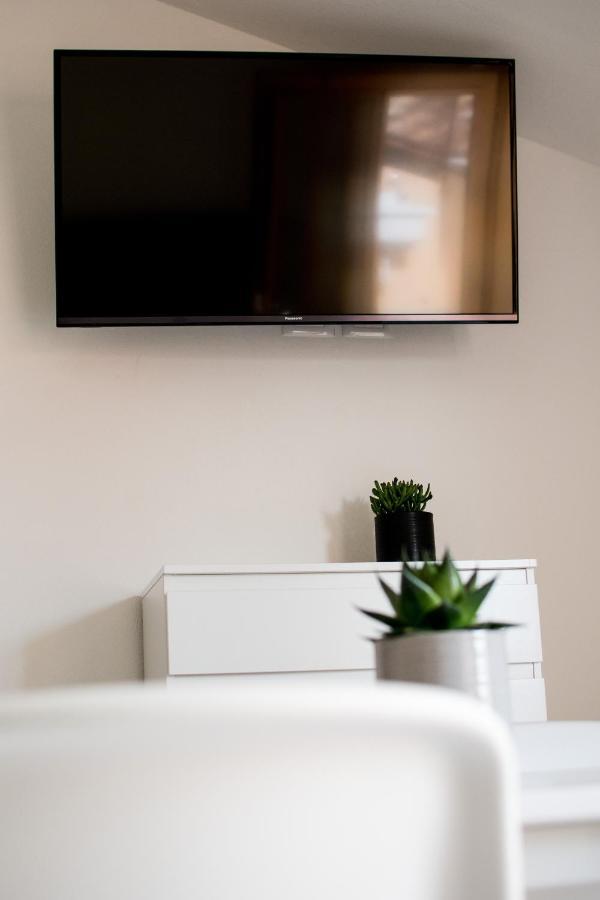 Ca Rita Apartments Малчезине Екстериор снимка